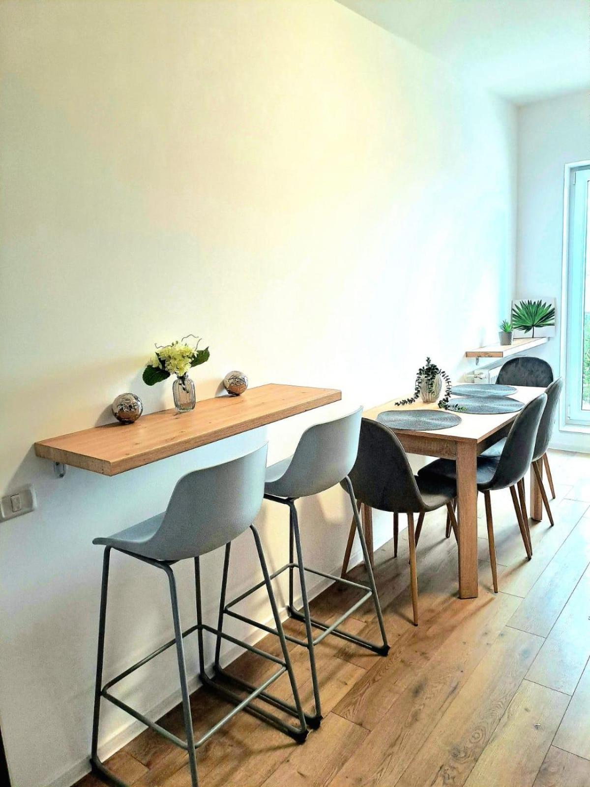 Mountain Breeze Luxury Apartment Ac & Parcare Privata Braşov Esterno foto